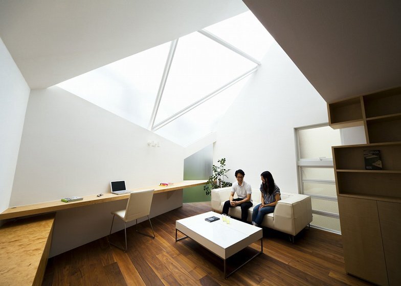Tokyo House by Atelier Tekuto Frames A View Of The Sky Atelier Tekuto - Tokyo Japan - Small House with Skylight - Study - Humble Homes