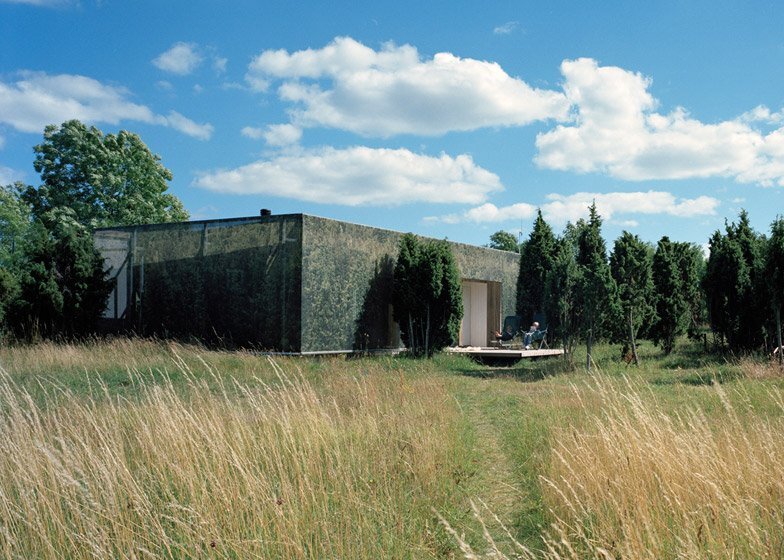 Дом пазл тотан. Дом камуфляж. Дом камуфляж. Дом цвет камуфляж. Камуфлированный фасад.