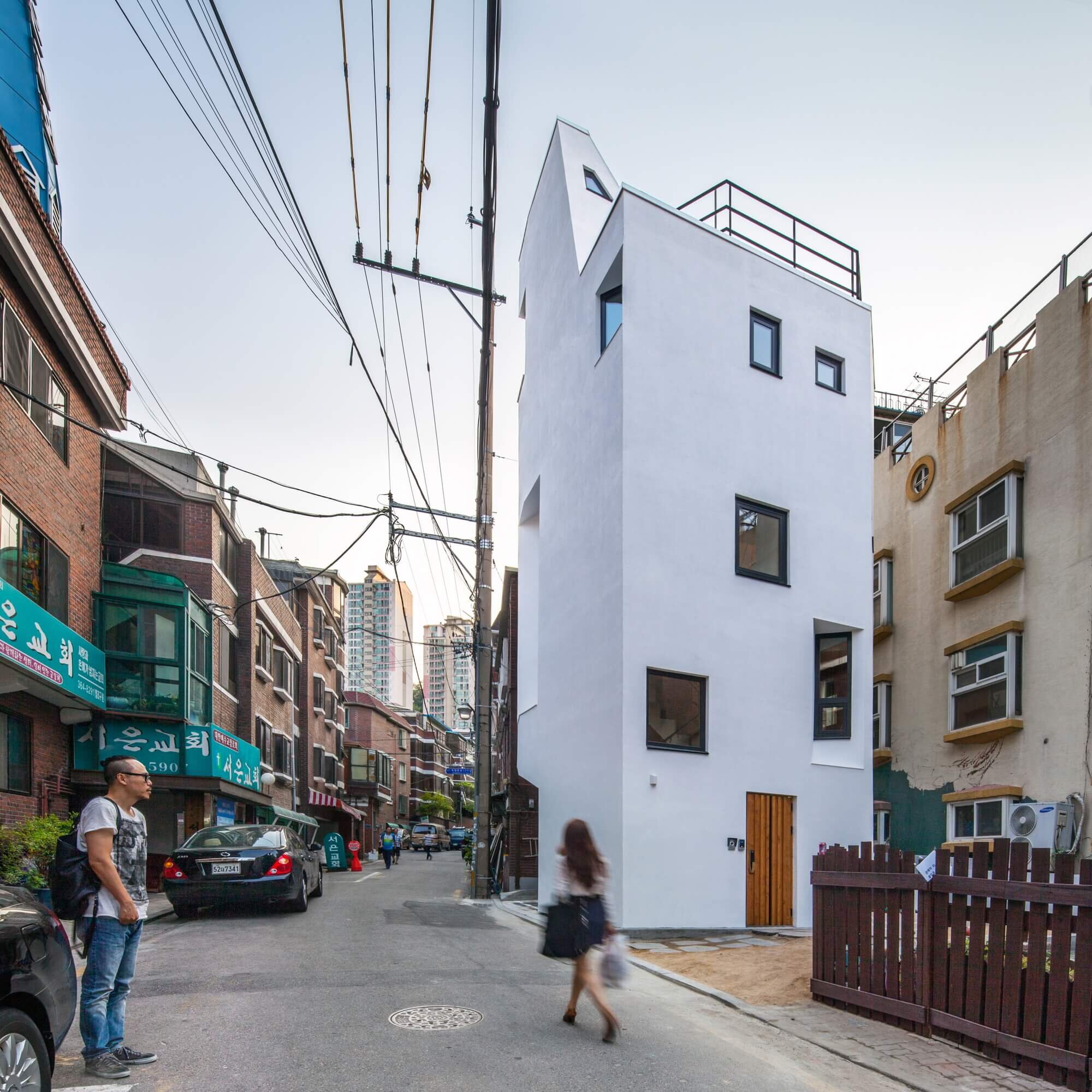 Humble Homes | Crevice House from Seoul Goes Upwards Instead of Outwards