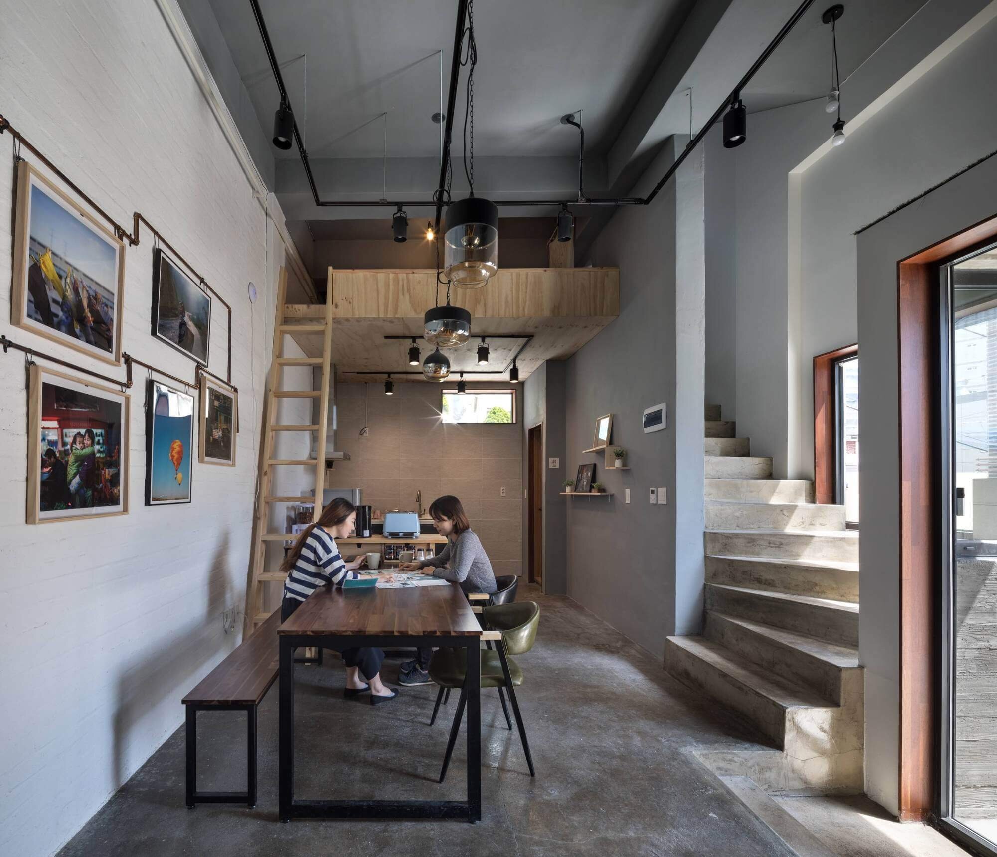 Morning Dew Guesthouse Houses Up to 24 Travelers At a Time